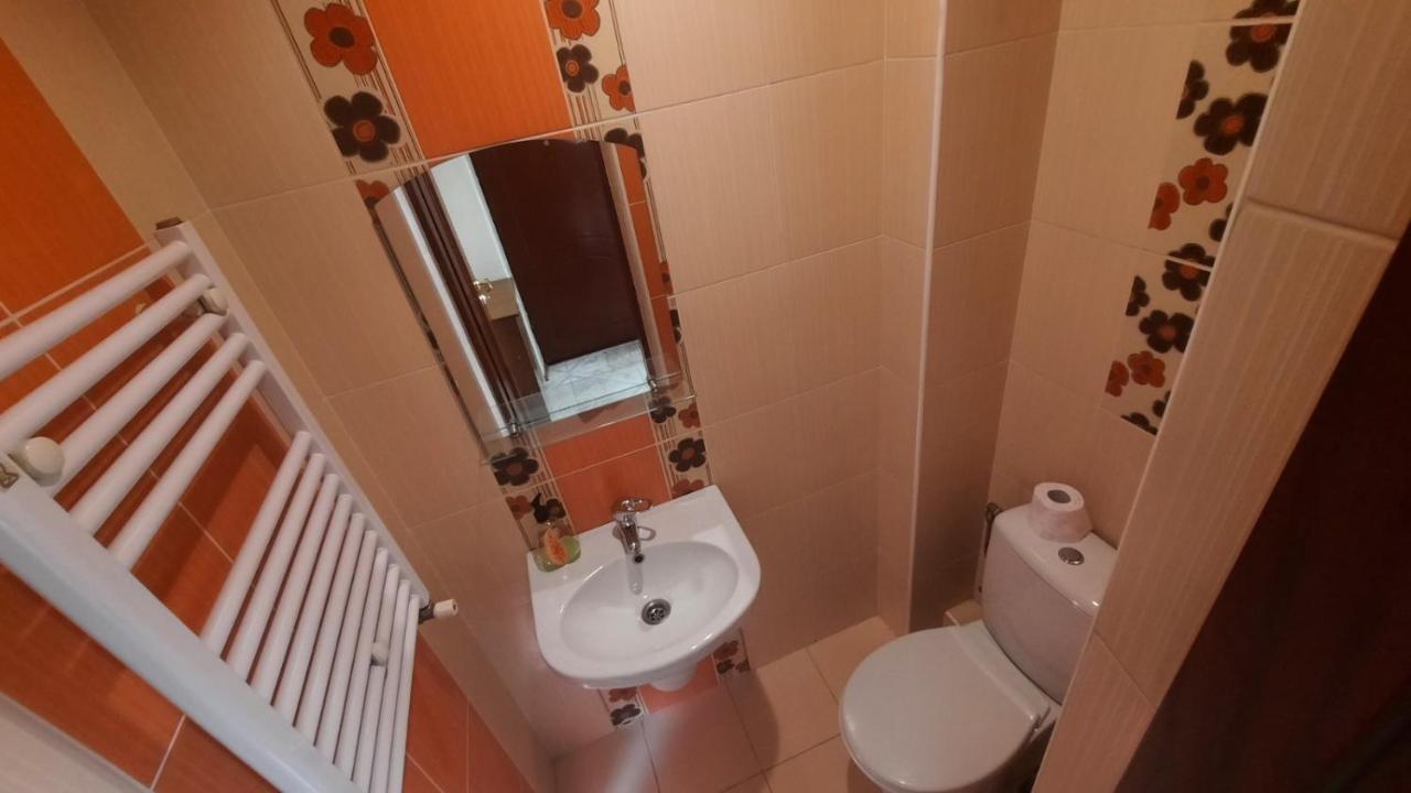 Elegance Apartment Chisinau Center Close To Stefan Cel Mare Esterno foto